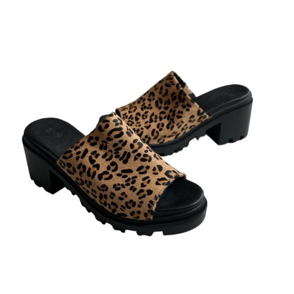 Urban Outfitters Sydney Leopard Platform Mules size 8